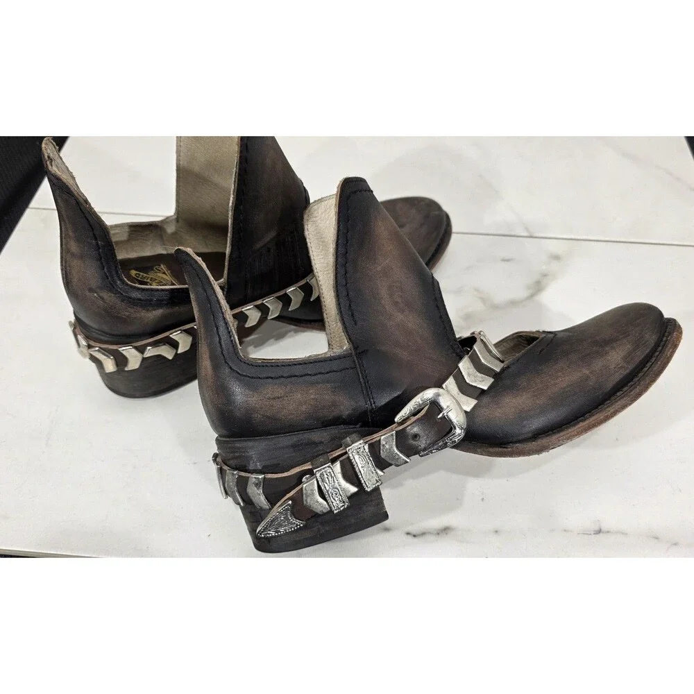 FREEBIRD Distressed Brown Leather BLADE Ankle Booties